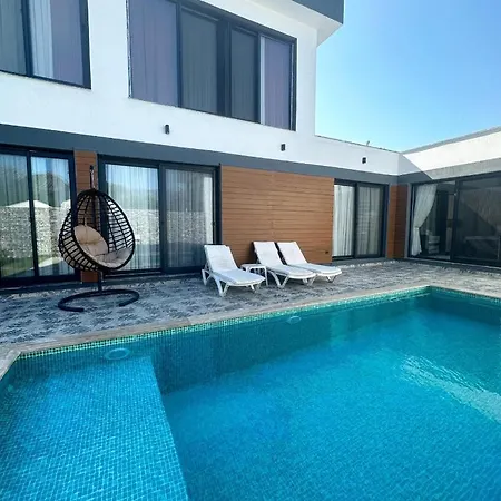 Mukohome Villa *